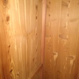 Vintage haft/haft dresser and wardrobe with 5 drawers and cedar closet