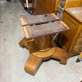 Vintage antique round oak pedestal dining table