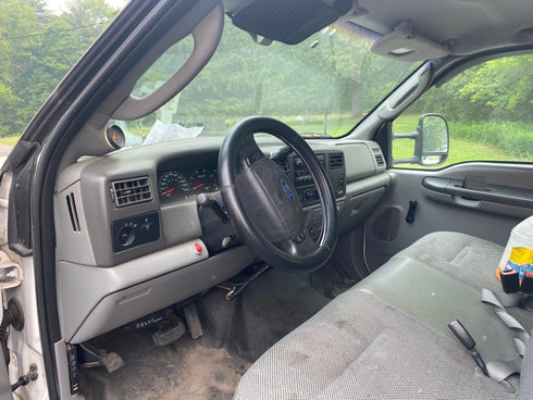 2003 F550 DELIVERY BOX TRUCK